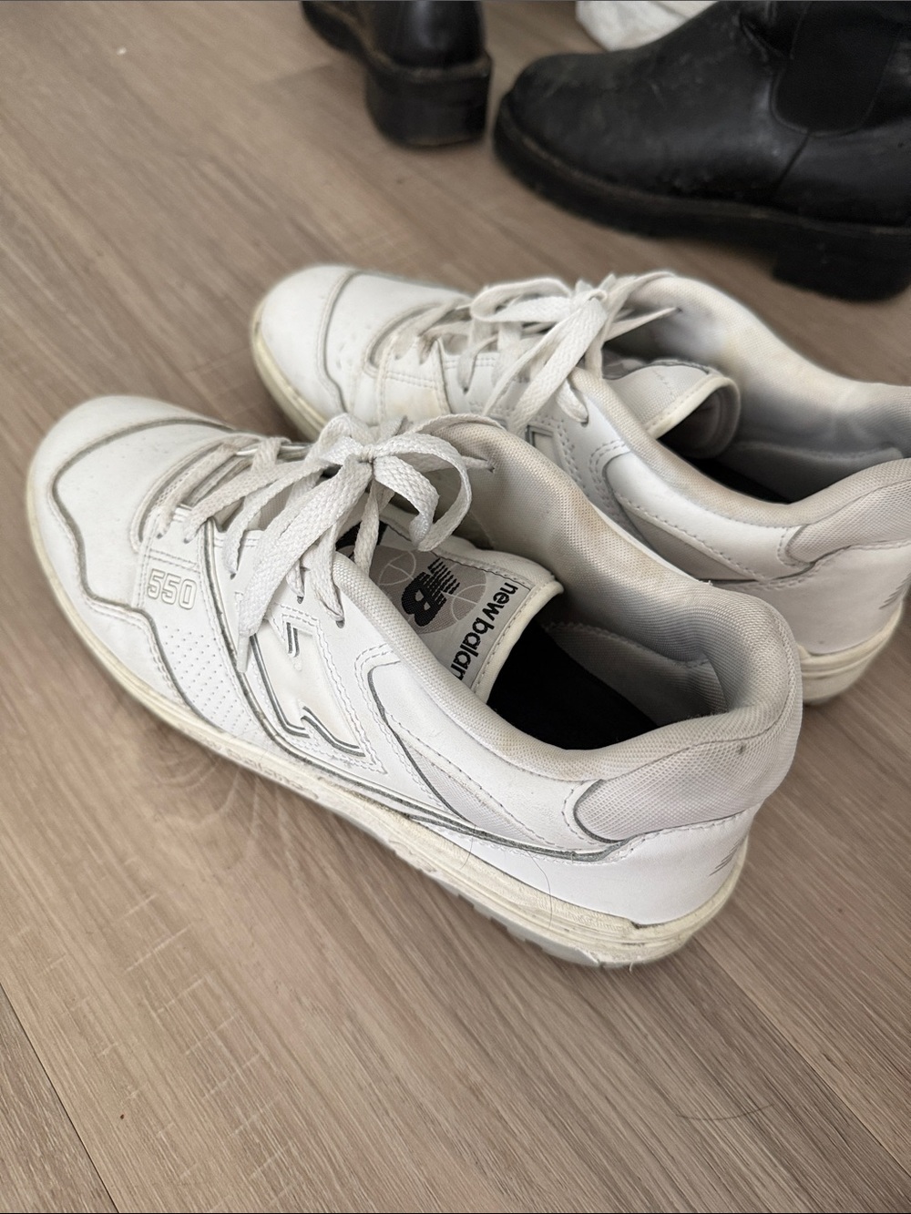 New Balance 550 Men's White Leather Lace-Up Sneakers